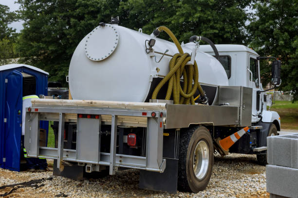 Best Portable toilet rental cost  in Fayette, IA